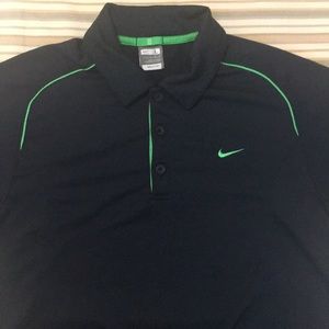 Nike Collar T-Shirt/NikeFit